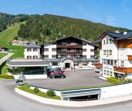 Hotel Waidmannsheil Flachau Bagian luar foto