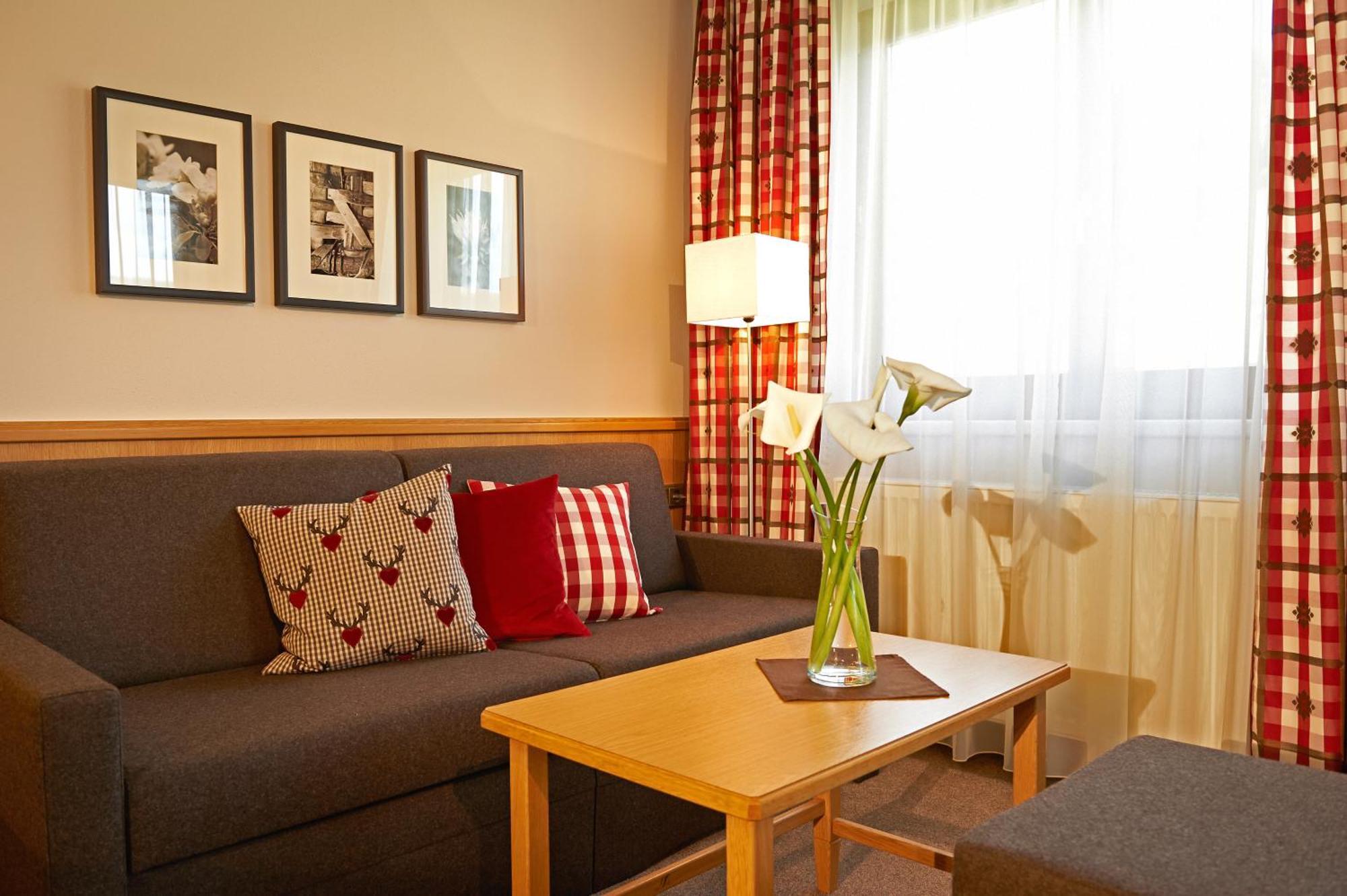 Hotel Waidmannsheil Flachau Ruang foto
